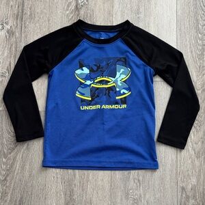 Boys Under Armour Blue and Black Graphic Long Sleeve Size 4